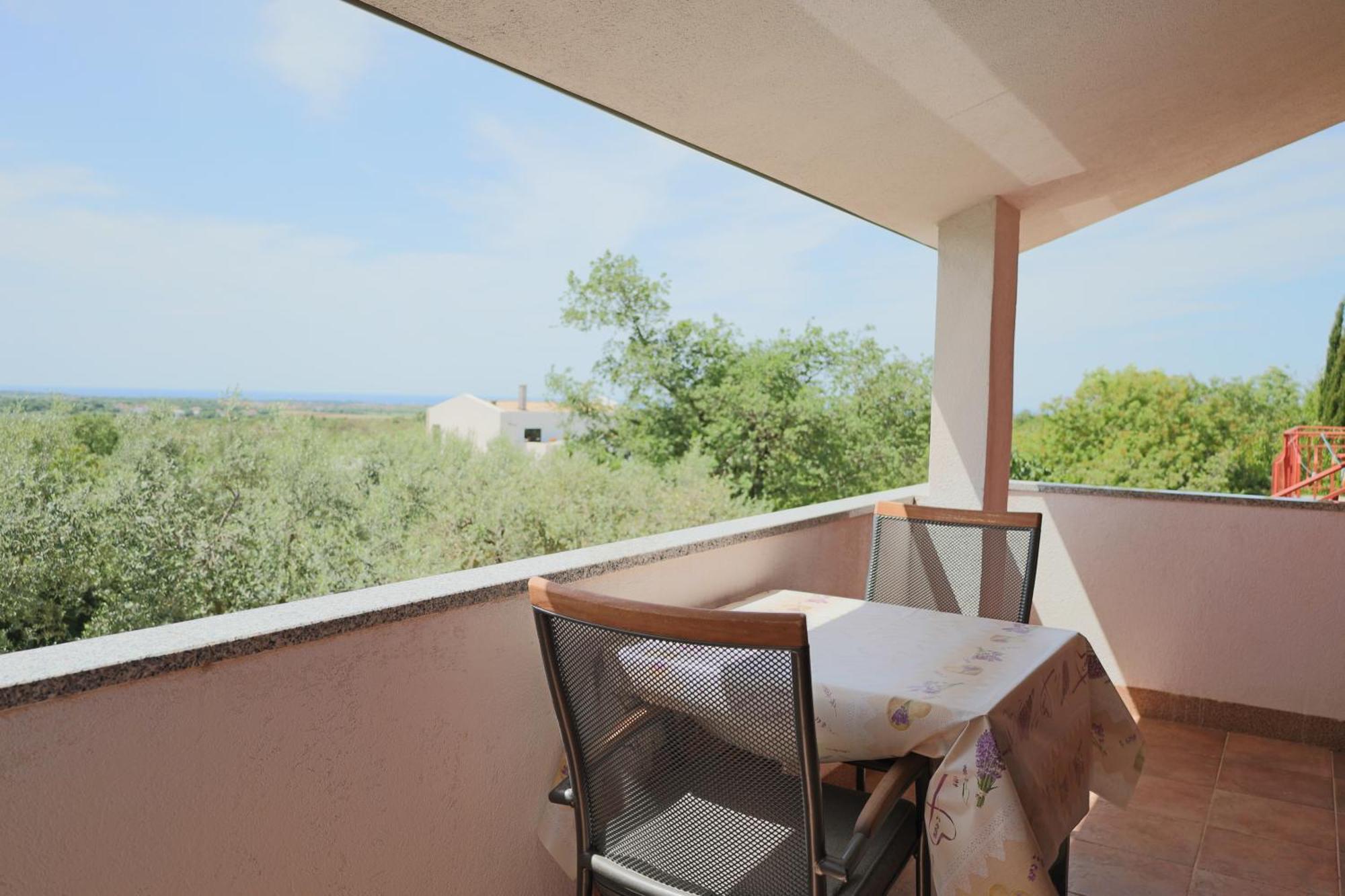 Apartment Zita With 1 Bedroom In Relaxing Surroundings Near Umag 우마그 외부 사진