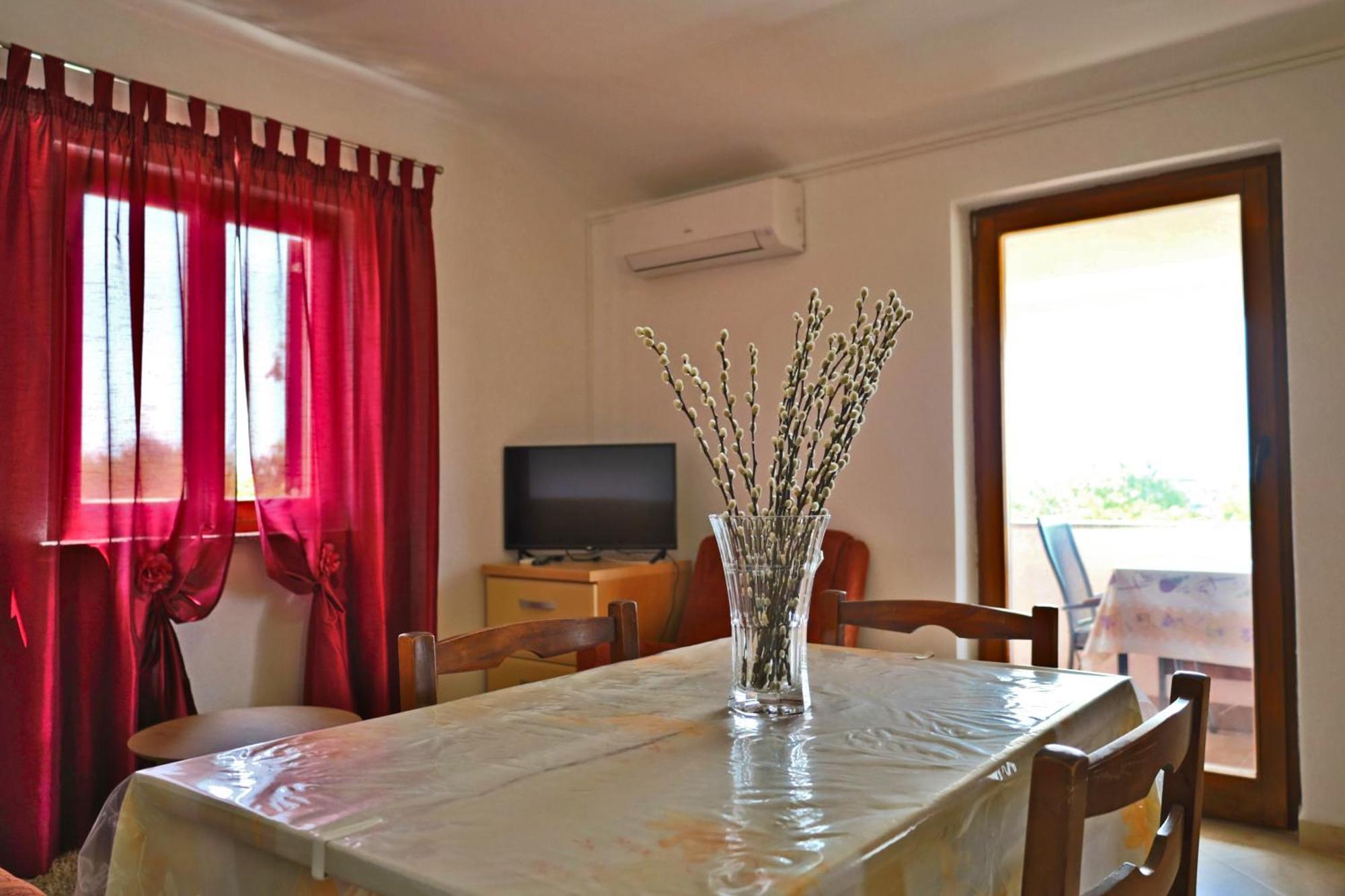 Apartment Zita With 1 Bedroom In Relaxing Surroundings Near Umag 우마그 외부 사진