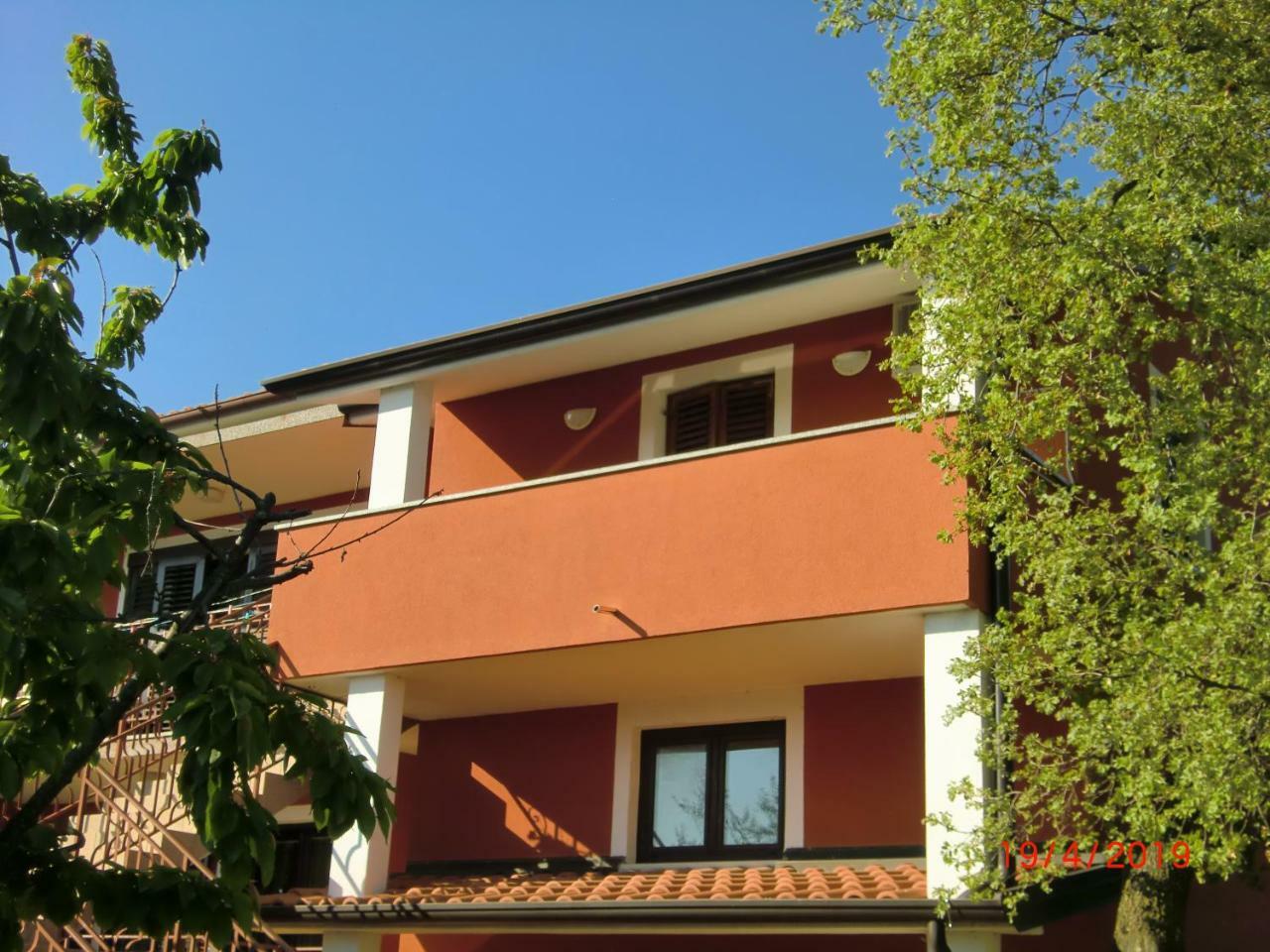 Apartment Zita With 1 Bedroom In Relaxing Surroundings Near Umag 우마그 외부 사진